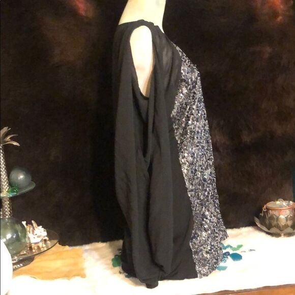 American glamour badgley mischka top L (3232) - Picture 3 of 9